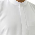 ثوب رجالي أبيض فاخر على الطراز السعودي